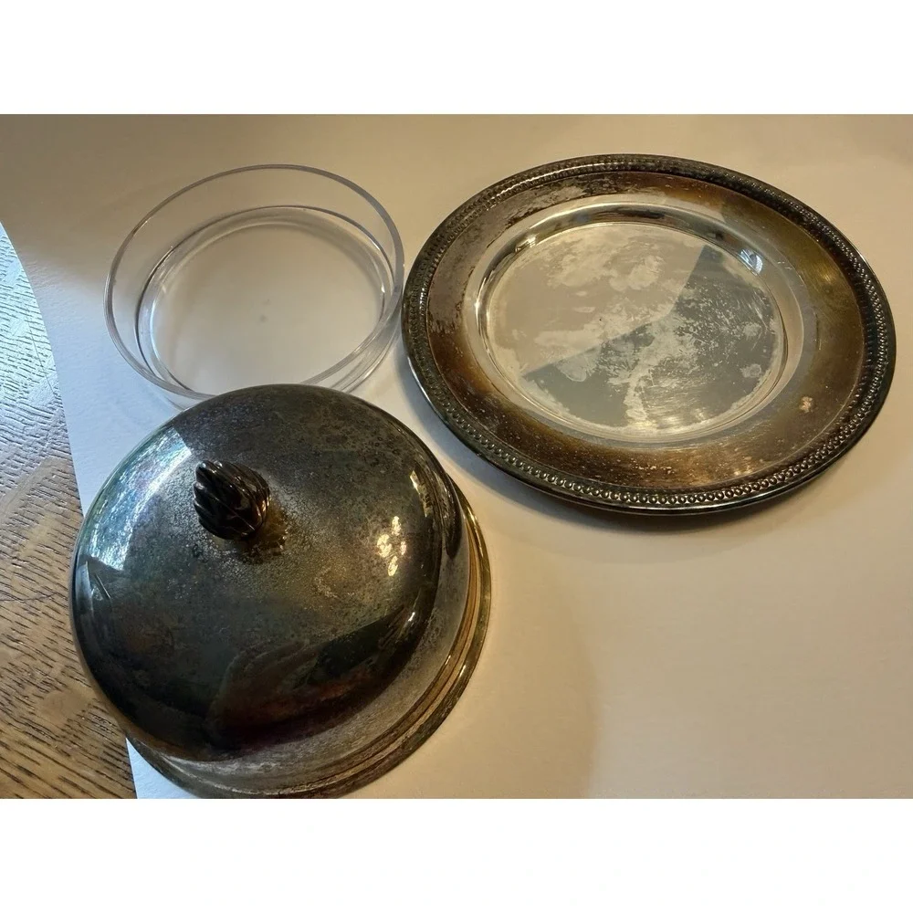Vintage Oneida Silverplate Round Covered Butter Dish Plastic Liner Plate w/ Top